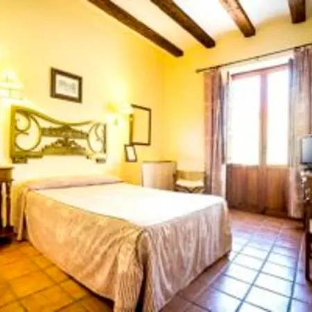 Inn La De *